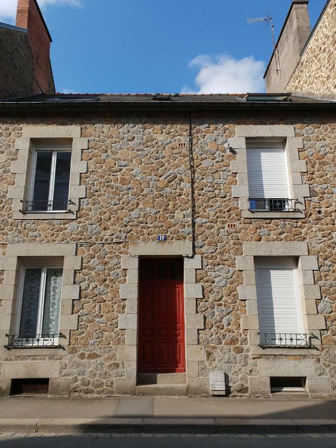 דירות Studio Centre De Fougères מראה חיצוני תמונה